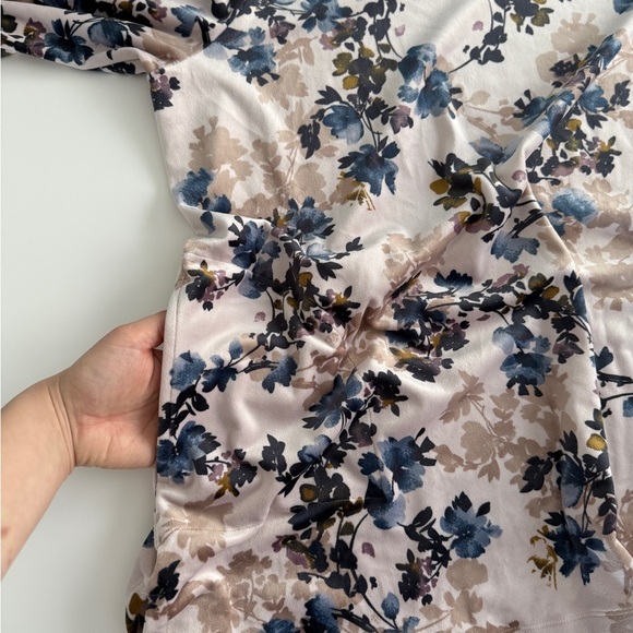J.Jill Pure Jill Floral Velour Tunic Long-Sleeve Powder Pink Pockets XL Plush - Picture 5 of 8